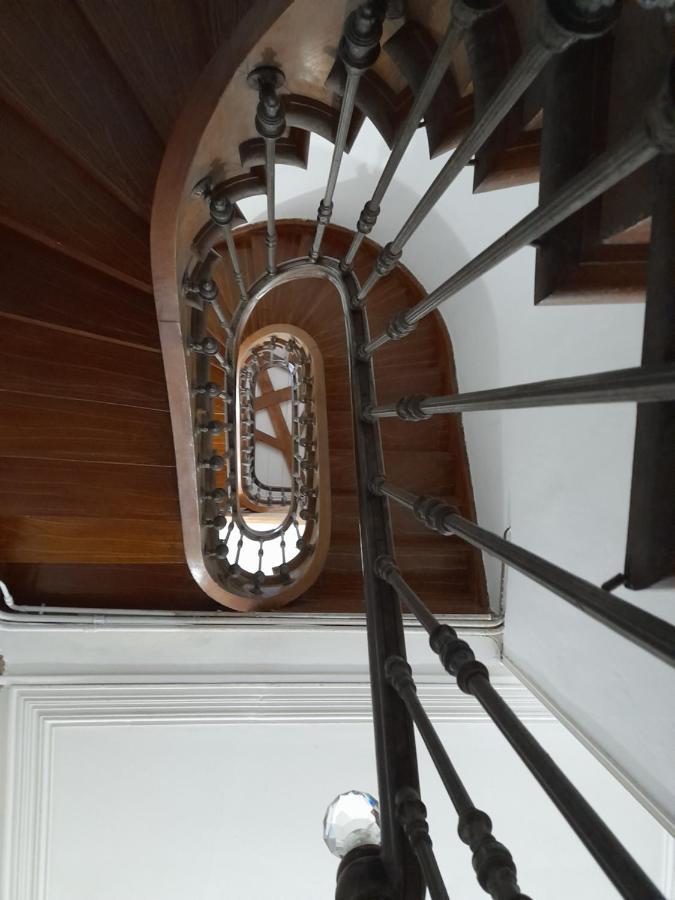 Domaine Du Grand Ormeau Bed & Breakfast Semillac Bagian luar foto