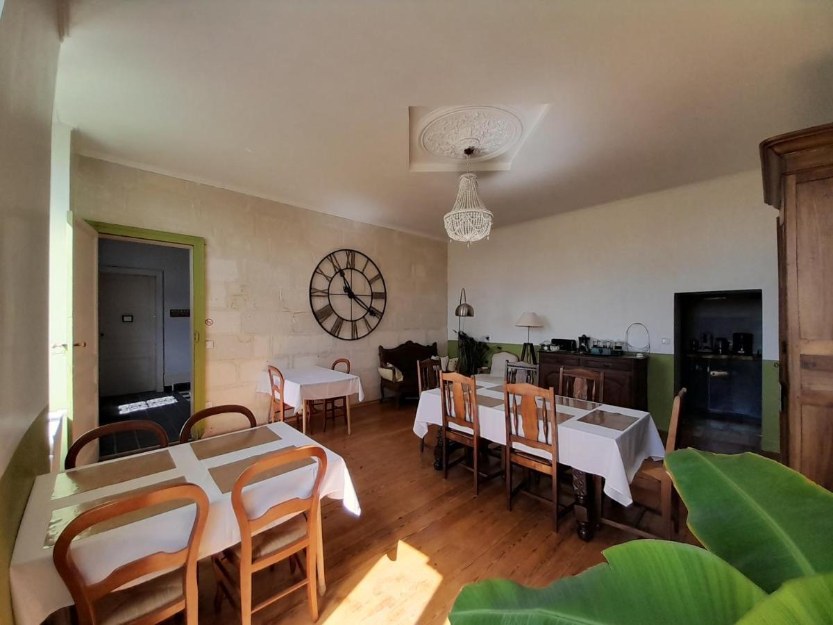 Domaine Du Grand Ormeau Bed & Breakfast Semillac Bagian luar foto